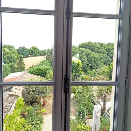 Σπίτι διακοπών Maison Galice A Village Medieval - Base Loisir Gratuite- 30 Min Futuroscope *