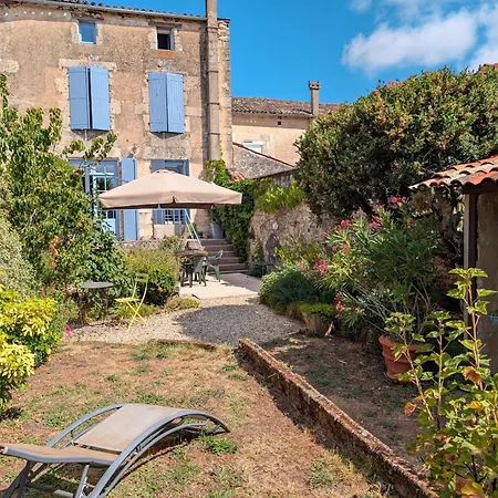 Σπίτι διακοπών Maison Galice A Village Medieval - Base Loisir Gratuite- 30 Min Futuroscope